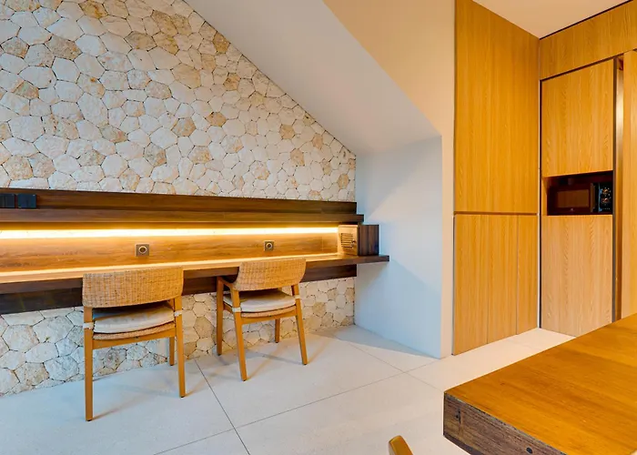 Villa Modern Luxury 4br Pasisi 12 In